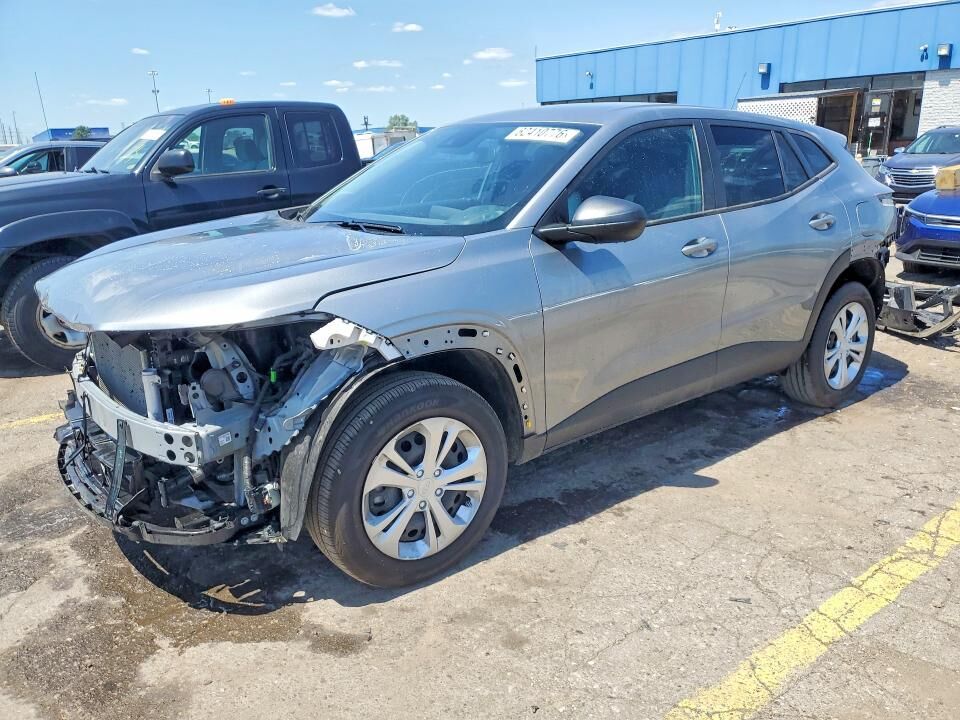 2024 CHEVROLET Trax