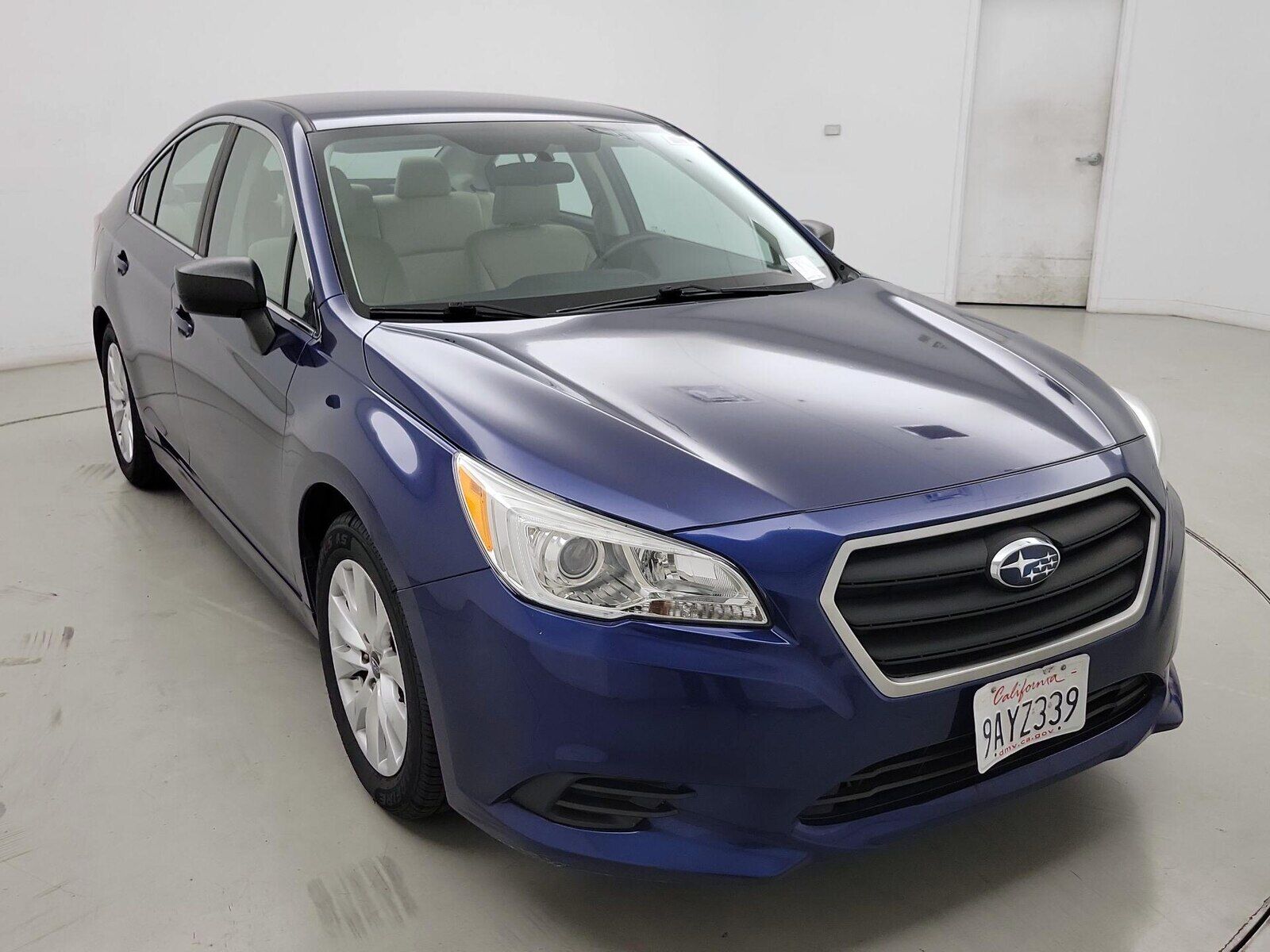 2017 SUBARU Legacy