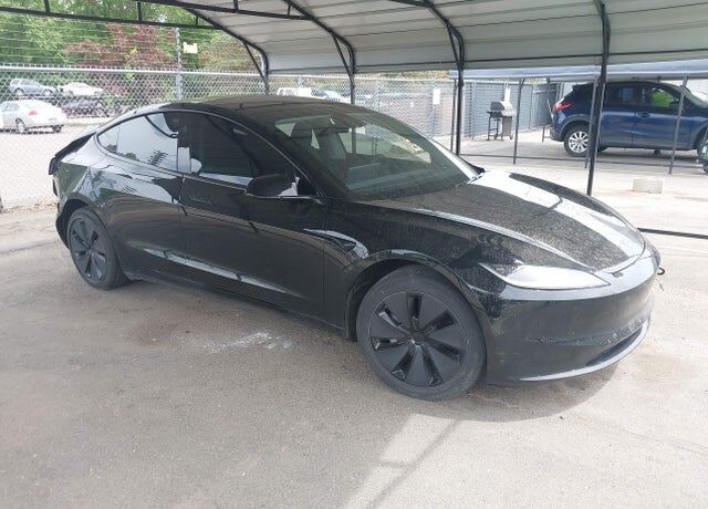 2024 TESLA Model 3