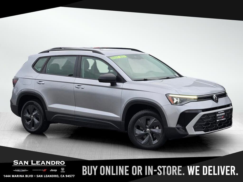 2025 VOLKSWAGEN Taos