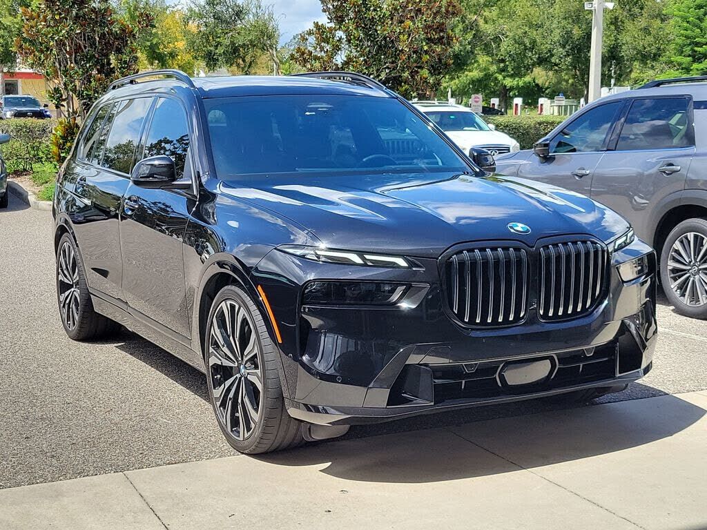 2024 BMW X7