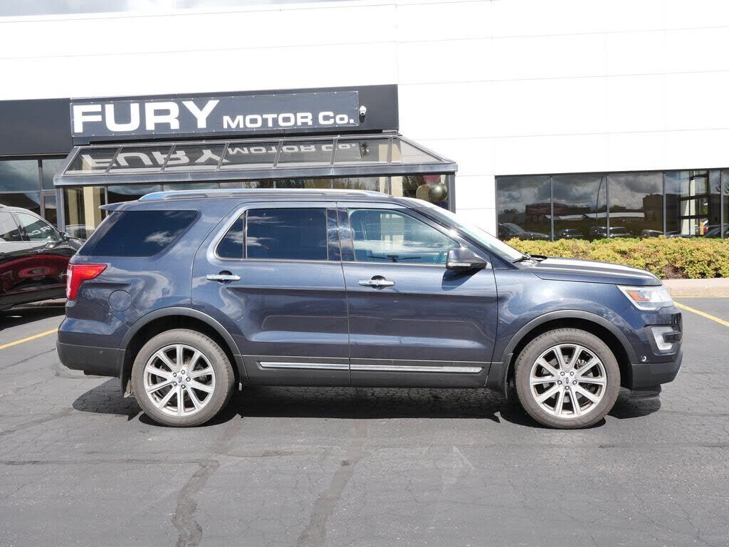 2017 FORD Explorer