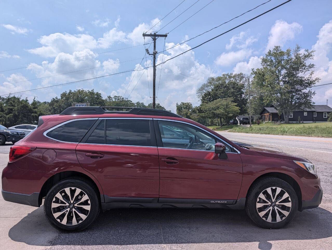2016 SUBARU Outback