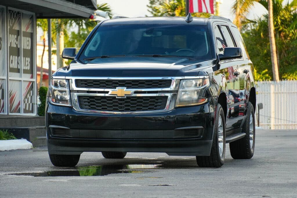 2017 CHEVROLET Tahoe