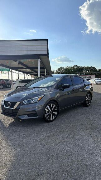 2022 NISSAN Versa