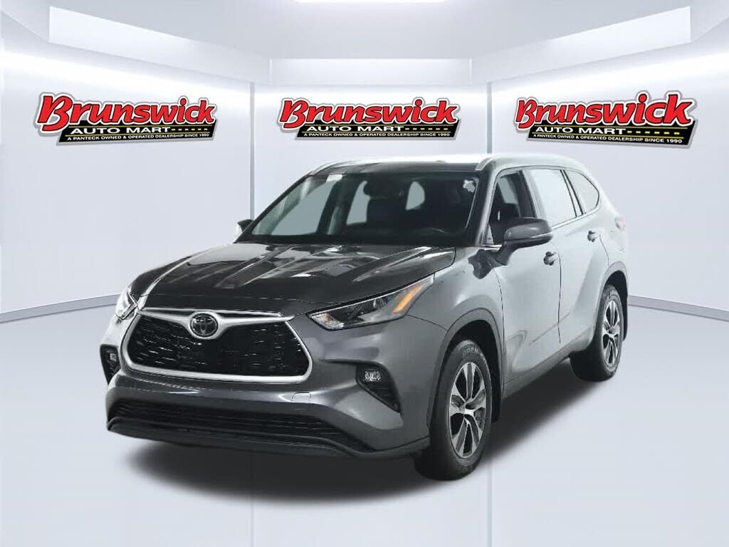 2024 TOYOTA Highlander