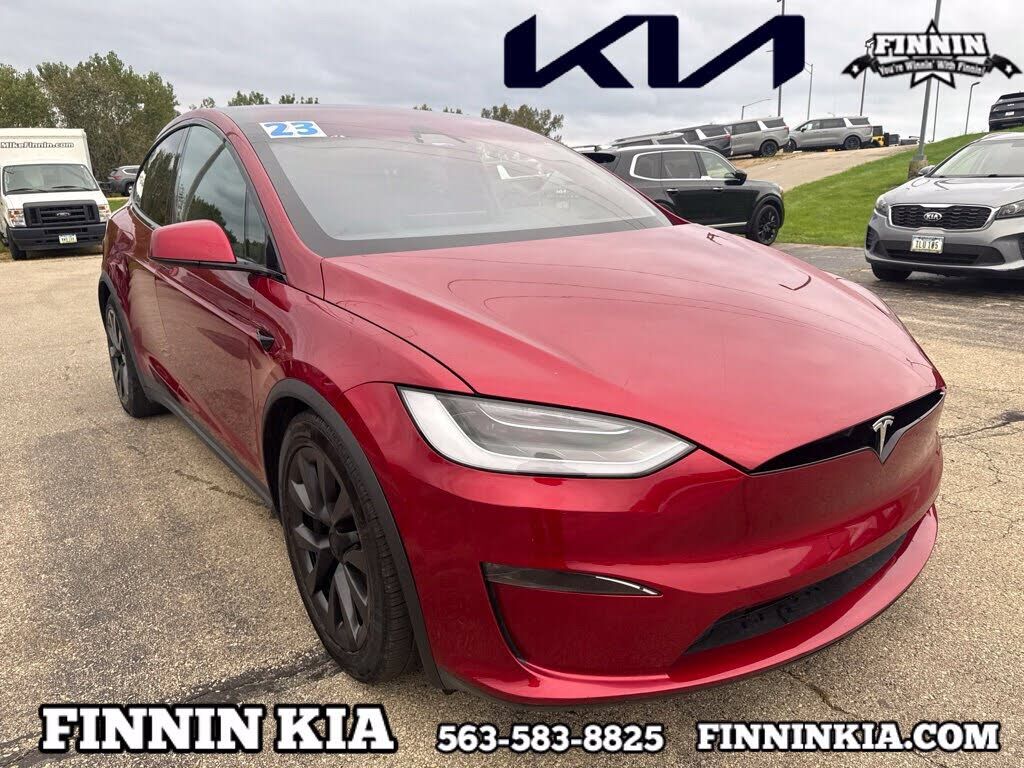 2023 TESLA Model X