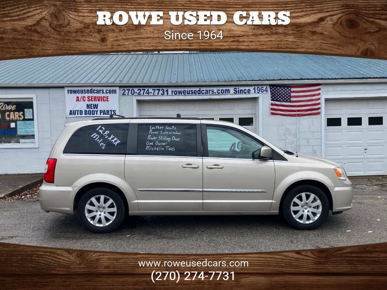 2012 CHRYSLER Town and Country