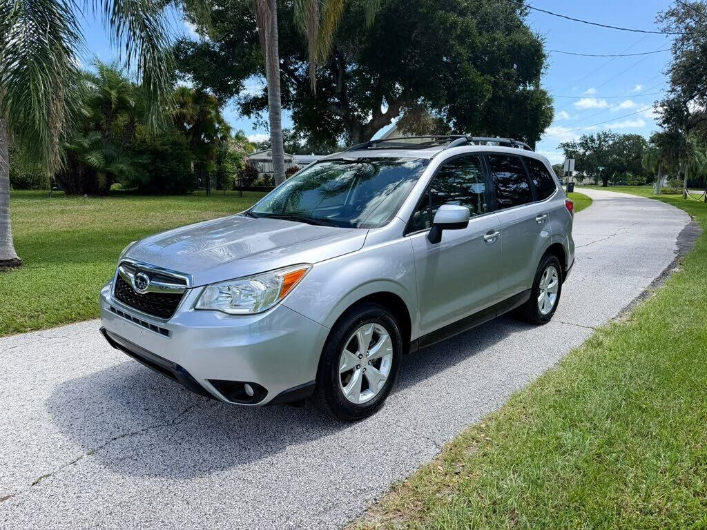 2014 SUBARU Forester