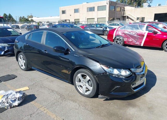 2017 CHEVROLET Volt