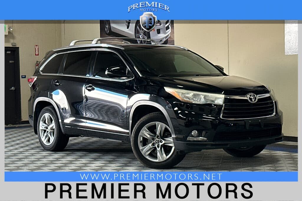2016 TOYOTA Highlander