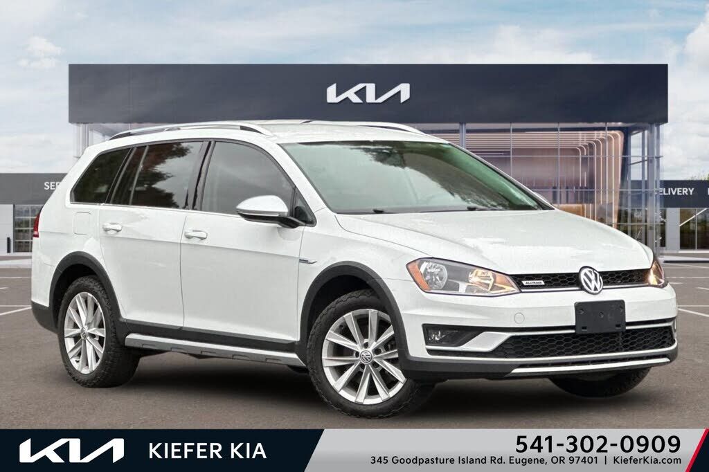 2017 VOLKSWAGEN Golf Alltrack