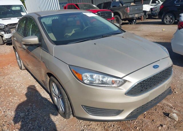 2017 FORD Focus