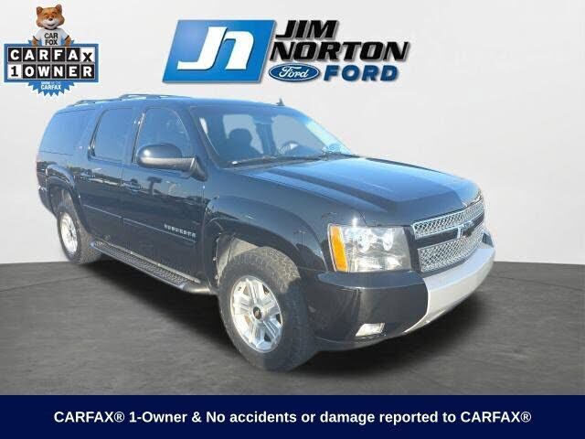 2013 CHEVROLET Suburban