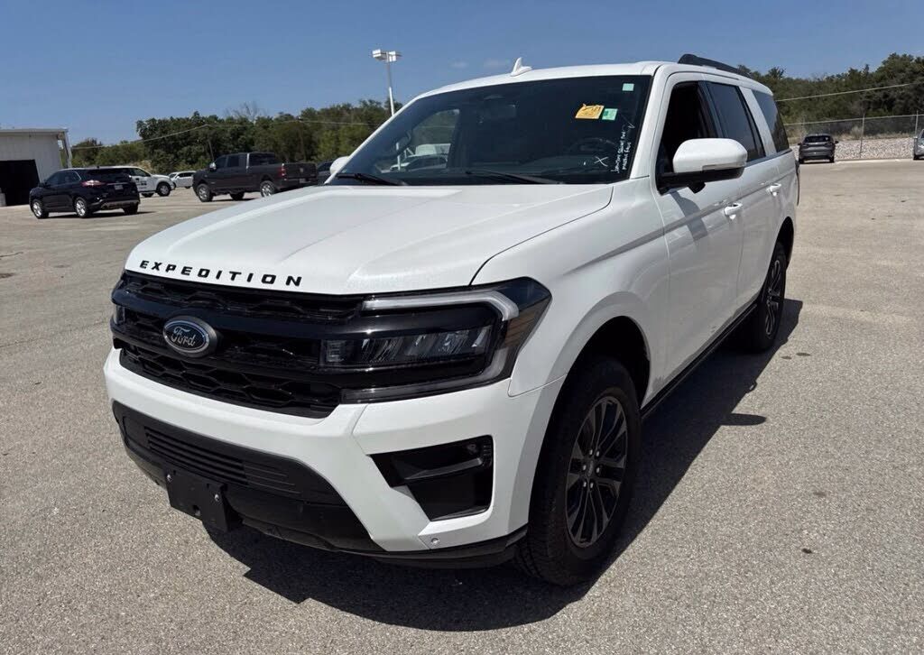 2023 FORD Expedition