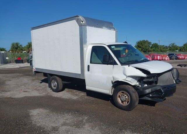 2024 CHEVROLET Express