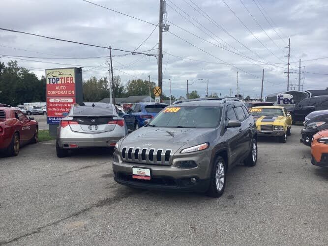 2018 JEEP Cherokee