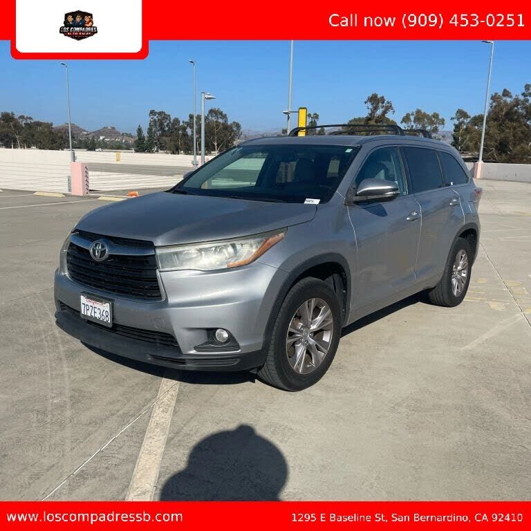 2015 TOYOTA Highlander