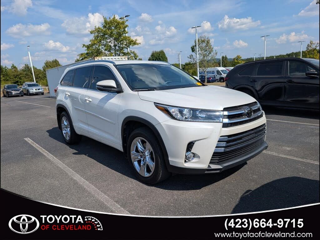2018 TOYOTA Highlander