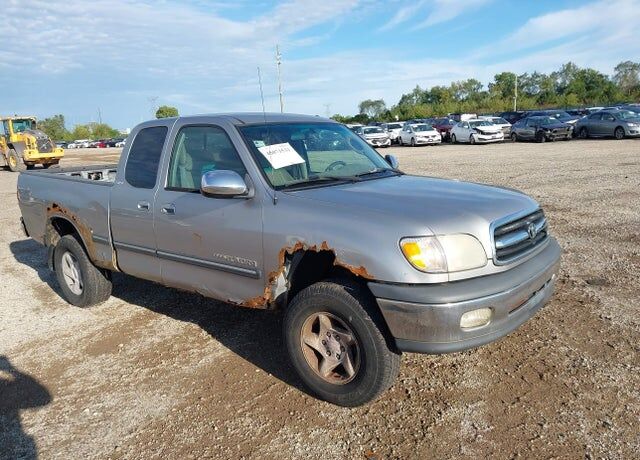 2001 TOYOTA Tundra