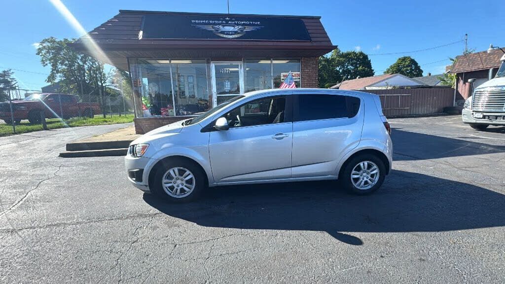 2013 CHEVROLET Sonic