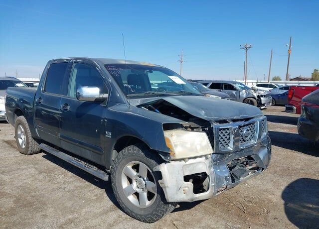 2004 NISSAN Titan