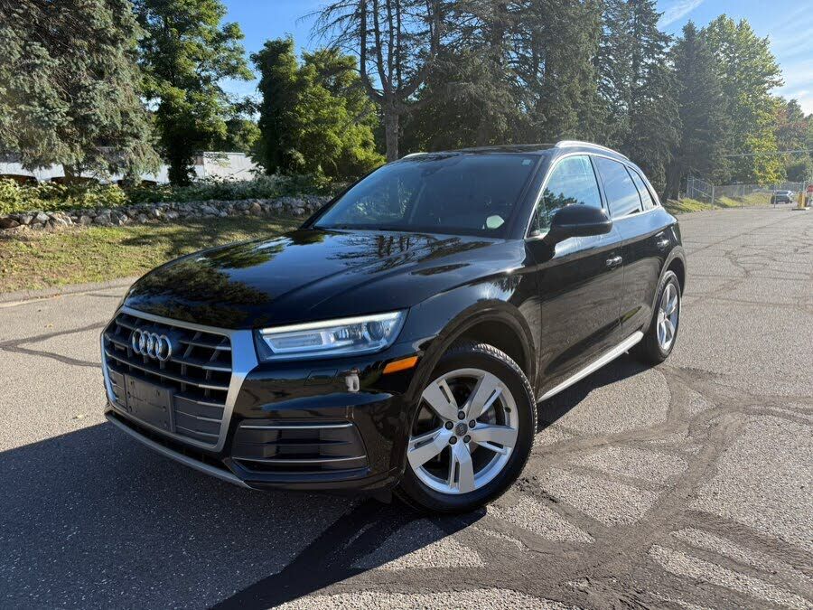2018 AUDI Q5