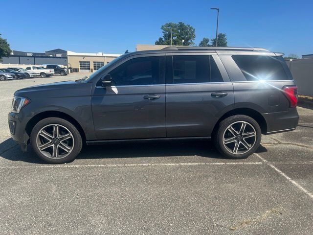 2021 FORD Expedition