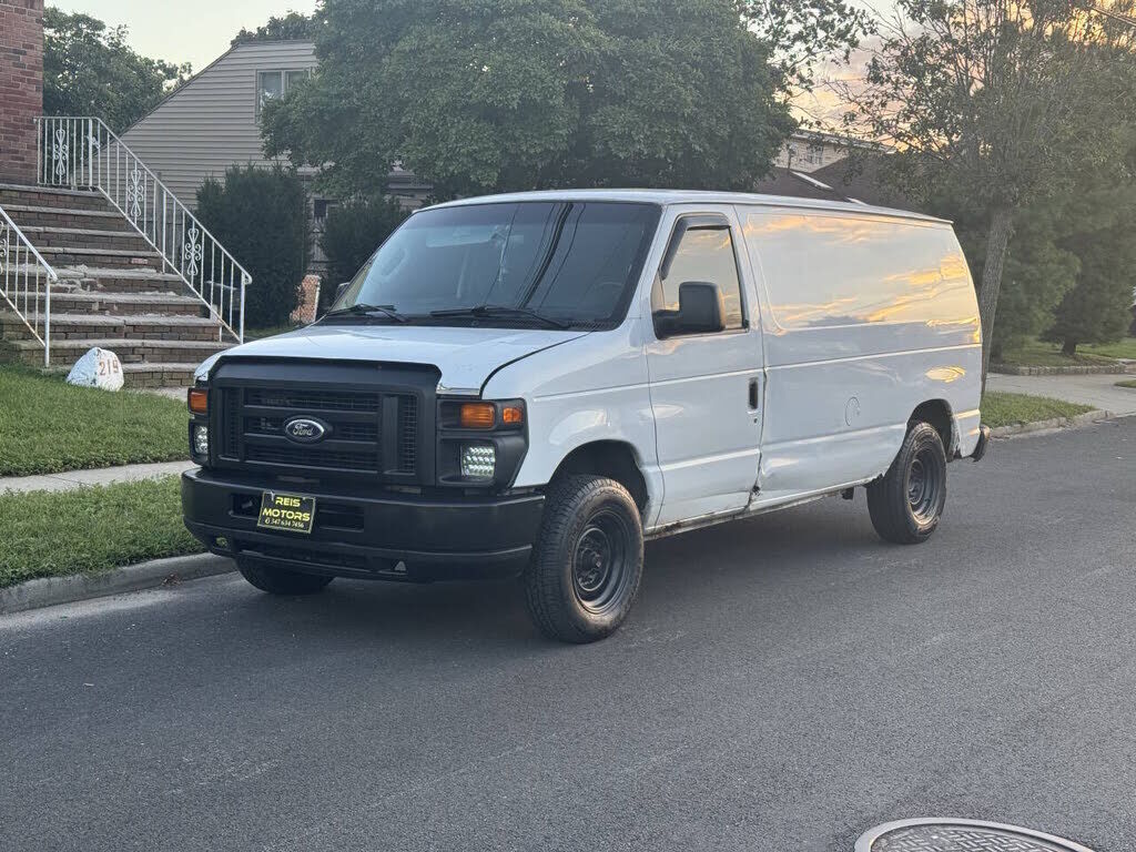 2009 FORD E-150