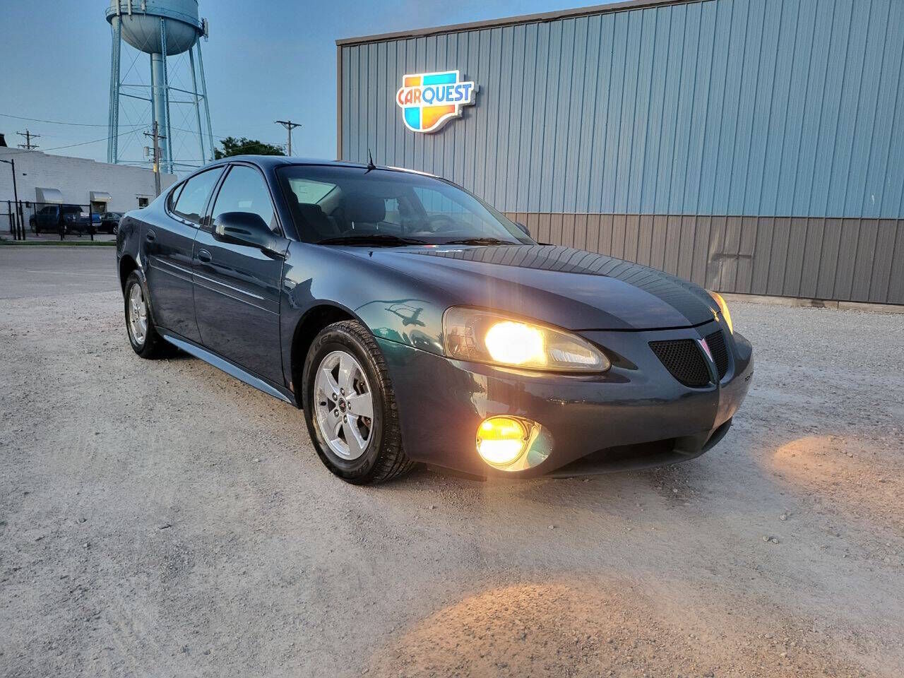 2005 PONTIAC Grand Prix