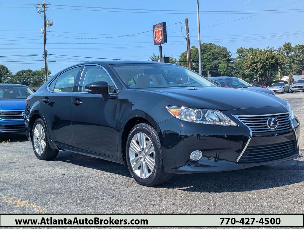 2013 LEXUS ES