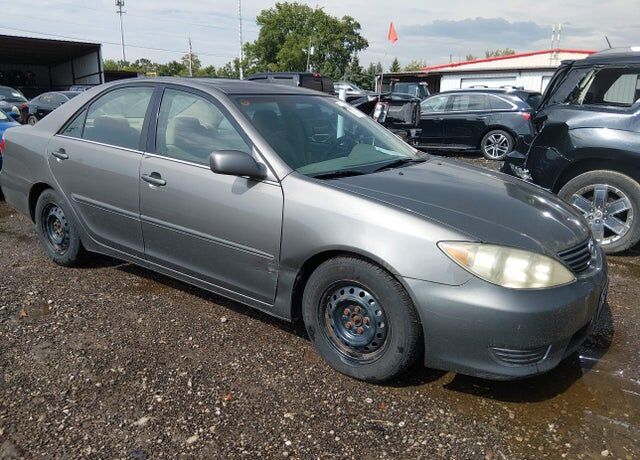 2006 TOYOTA Camry
