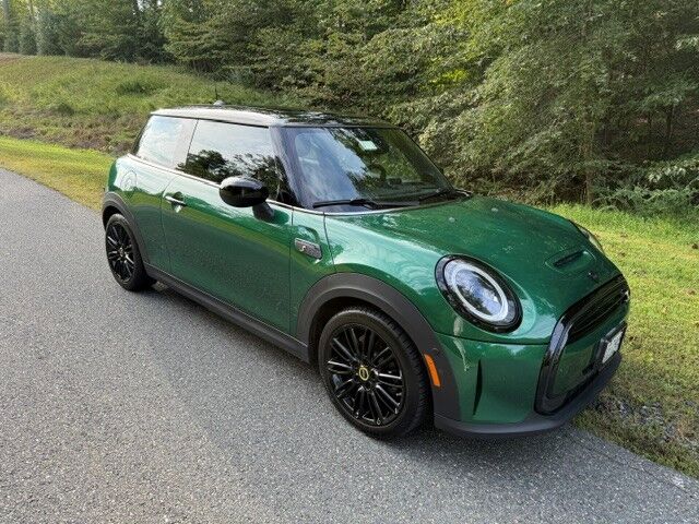 2022 MINI Hardtop