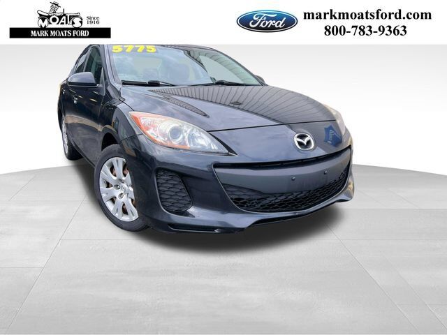2013 MAZDA Mazda3