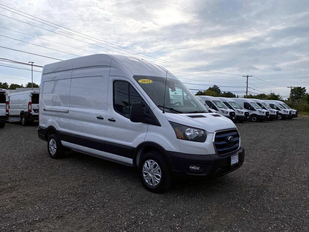 2023 FORD Transit