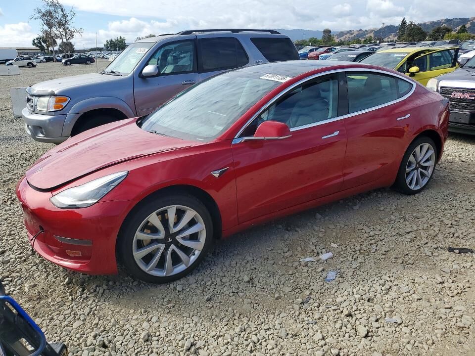 2020 TESLA Model 3