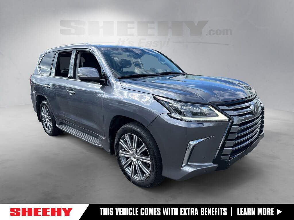 2016 LEXUS LX