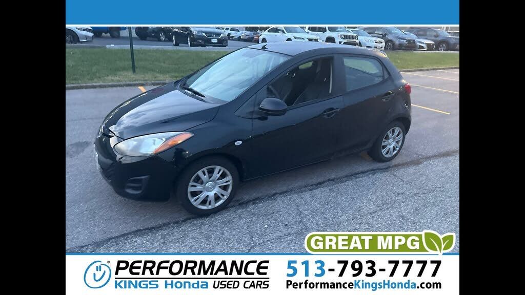 2012 MAZDA Mazda2
