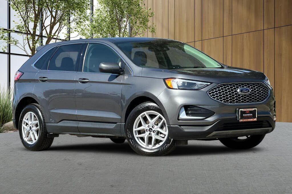 2024 FORD Edge