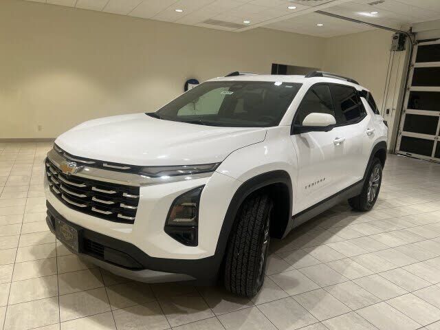 2025 CHEVROLET Equinox