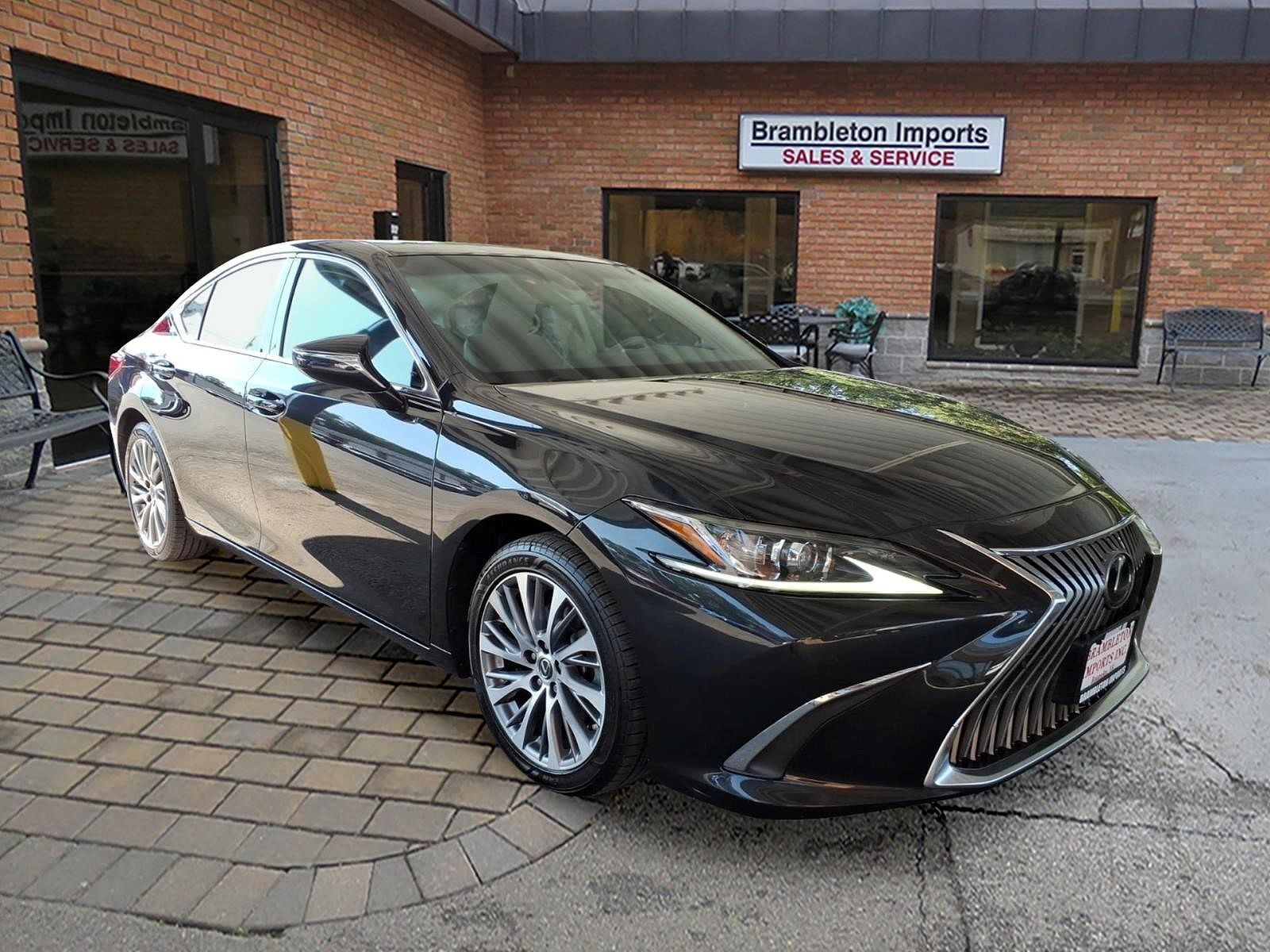 2020 LEXUS ES