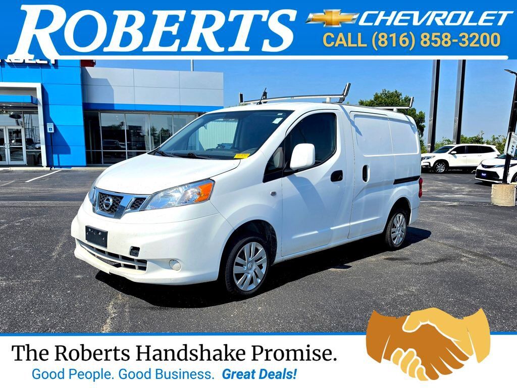 2019 NISSAN NV200