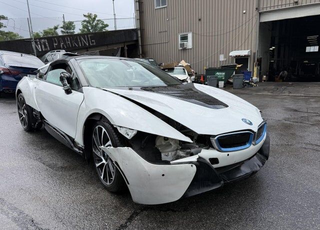 2019 BMW i8