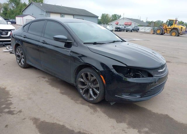 2015 CHRYSLER 200