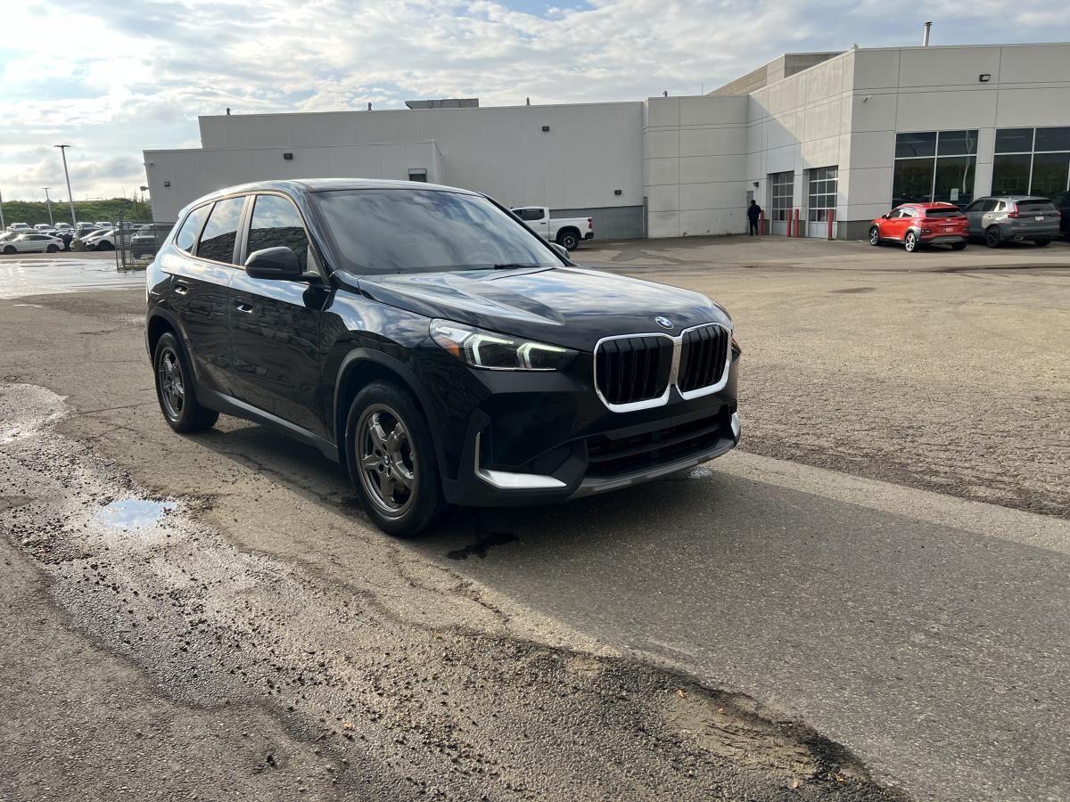 2023 BMW X1