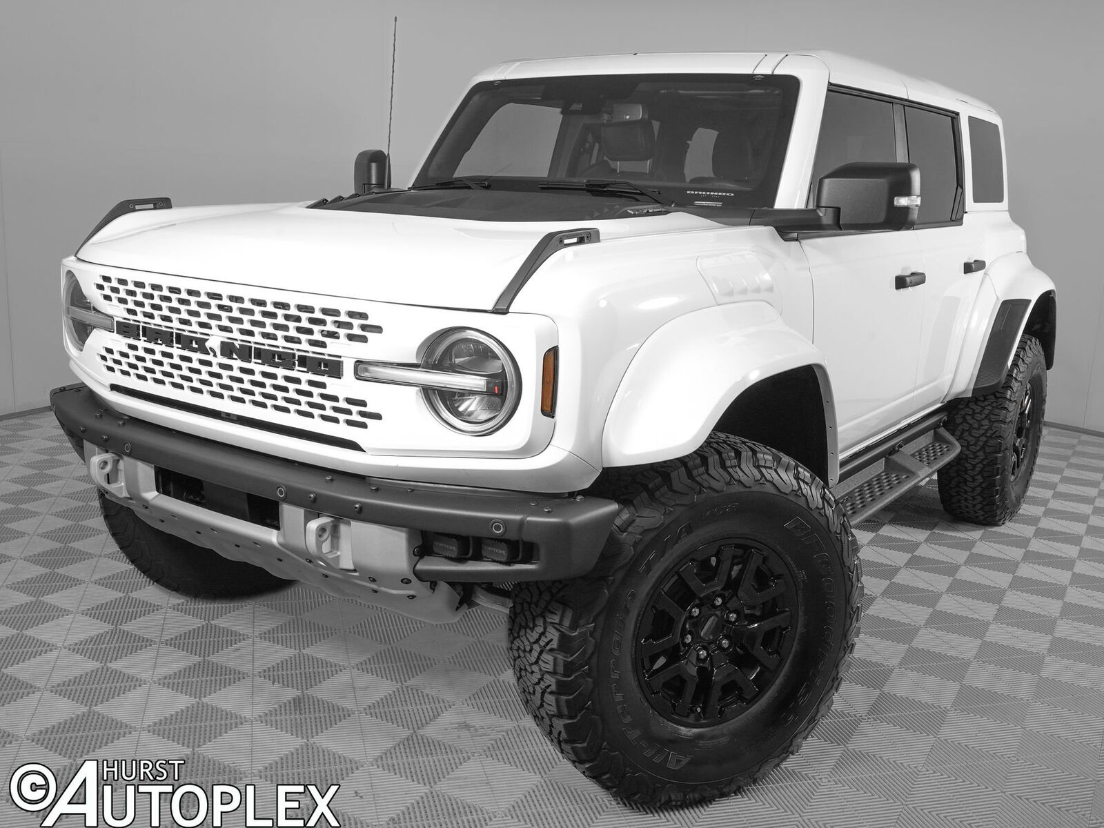 2025 FORD Bronco