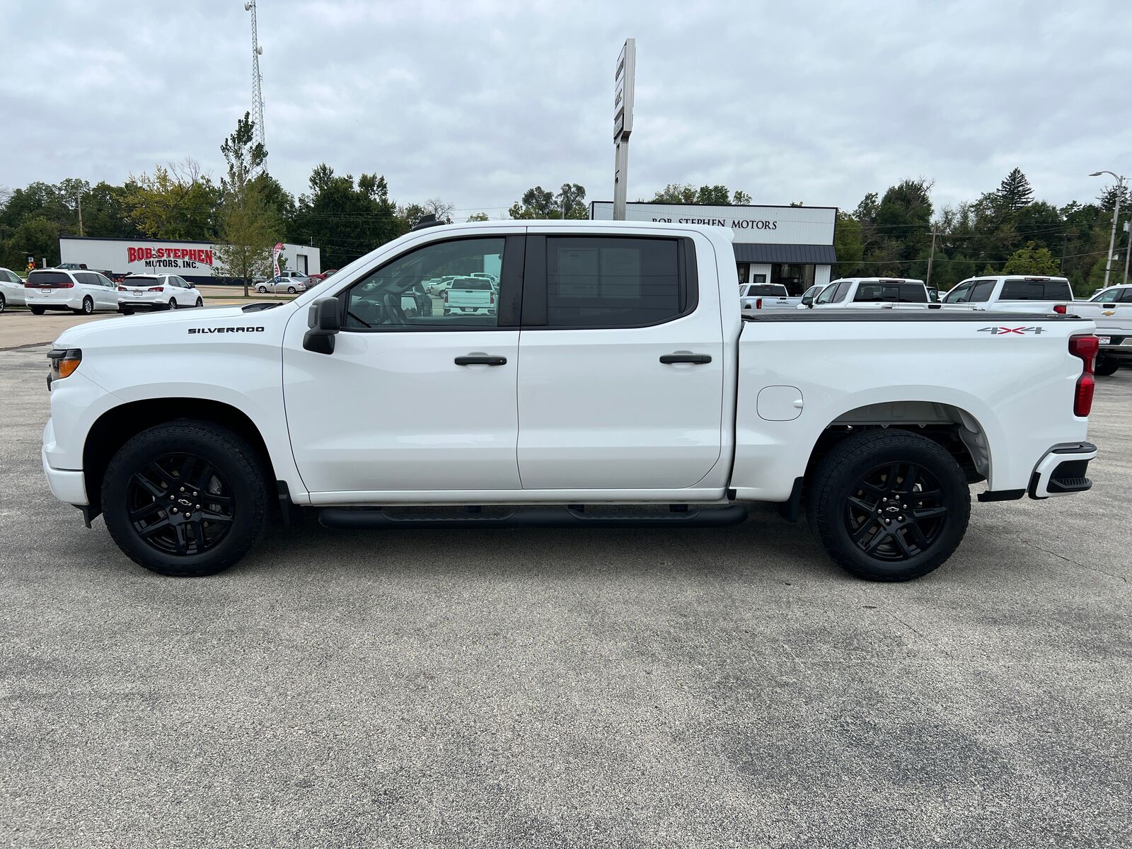 2023 CHEVROLET Silverado