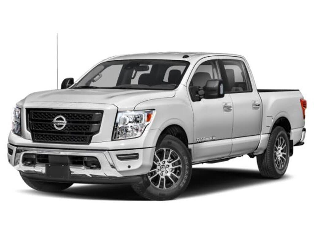 2022 NISSAN Titan