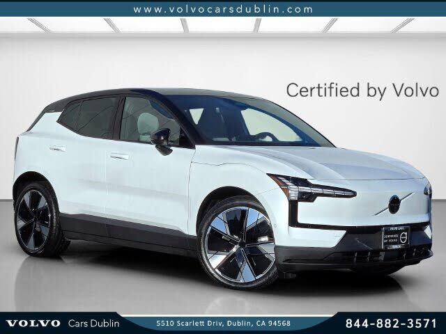 2025 VOLVO EX30