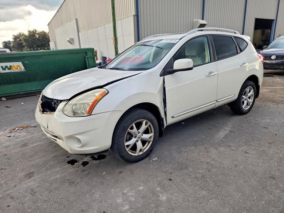 2011 NISSAN Rogue